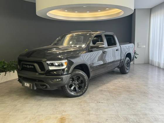 RAM 1500 5.7 V8 GASOLINA REBEL CD 4X4 AUTOMÁTICO